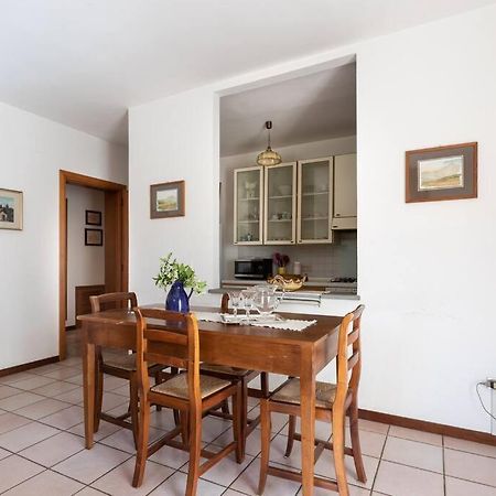 פרוג'ה Apartment In Nature,10Min From City מראה חיצוני תמונה
